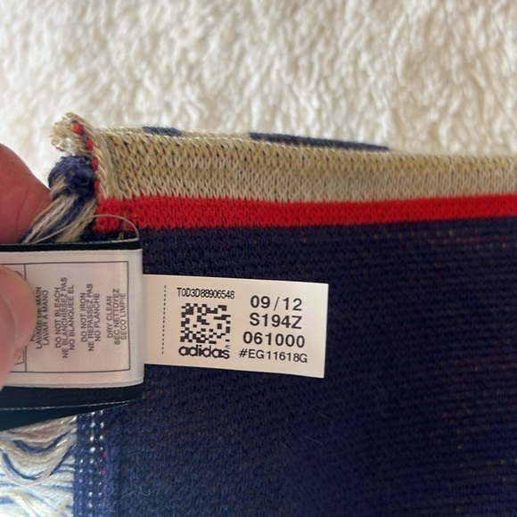 Adidas MLS Red Bulls Bull New York Soccer Scarf - Picture 6 of 8